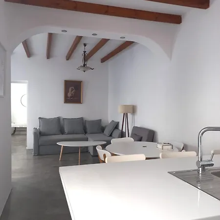 Stella' S House Castle Of Chora Naxos Appartamento *