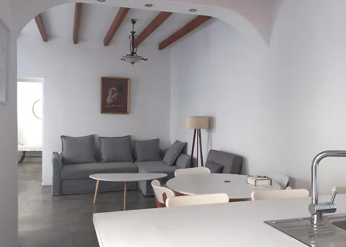 Stella' S House Castle Of Chora Naxos Appartamento *