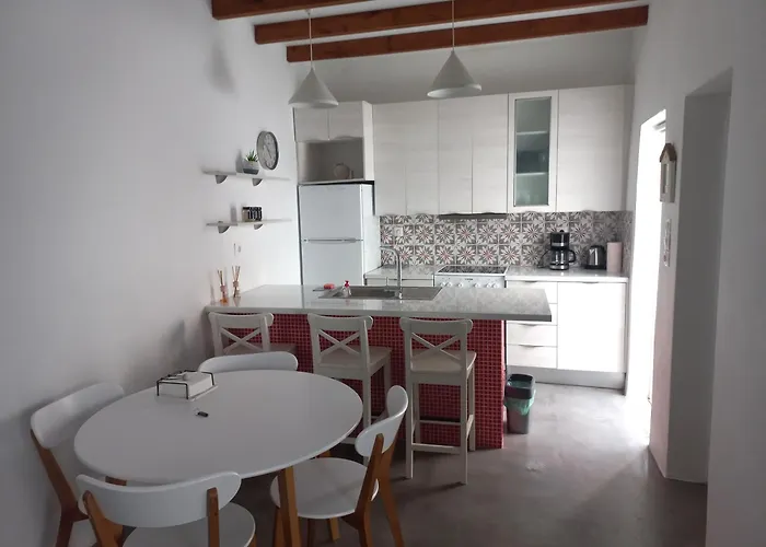 Stella' S House Castle Of Chora Naxos Appartamento